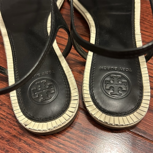 Tory Burch Miller Fringe Flat Leather Sandals - Perfect Navy/Ivory - Picture 2 of 3